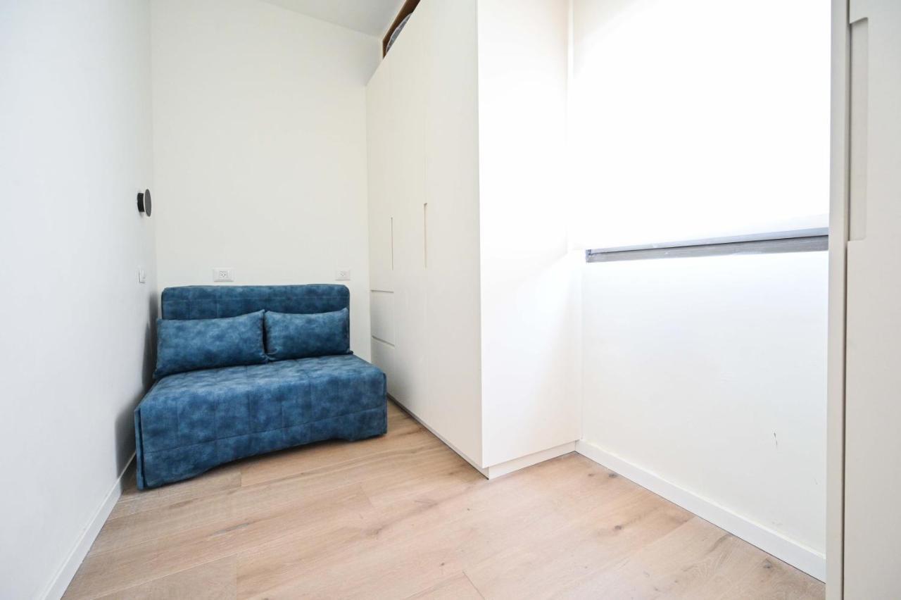 Apartment Charming 1br In Authentic Bauhaus Building Tel Aviv